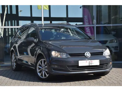 Volkswagen Golf Variant 1.2 TSI Highline | NAP | Camera | Navi | Stoelverw.