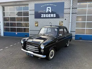Ford NEW ANGLIA