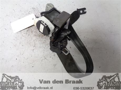 Volkswagen Golf 5drs Hatchback 2012-2020 Gordelspanner linksvoor