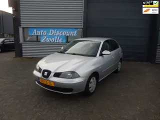 Seat Ibiza 1.4-16V Stella APK TOT 03-10-2027