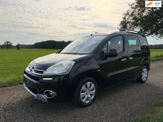 Citroen Berlingo 1.6 VTi Tendance AIRCO / PANO / PARKEERSENS. / CRUISE CONTROL / NIEUWE APK