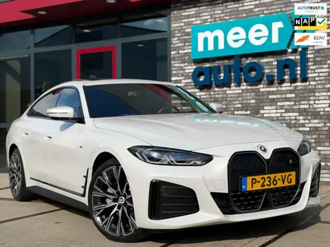 BMW I4 40 High Exec. M-SPORT SOH 96.4% l SCHUIFDAK l H/K l HUD l LASER l ACC l EL-STOEL l KEYLESS l 