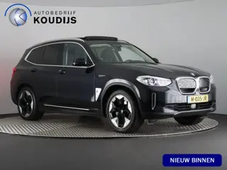 BMW iX3 Executive 80 kWh Soh 99% (NL-Auto / Pano / Elek. trekhaak / Camera / ACC / Elek. stoelen + m