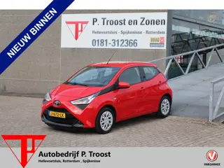 Toyota Aygo 1.0 VVT-i x-play Automaat Nederlandse auto/Apple carplay/Achteruitrijcamera/Airco/DAB Ra