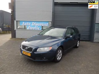 Volvo V70 2.5FT Kinetic AUTOMAAT APK TOT 01-10-2027