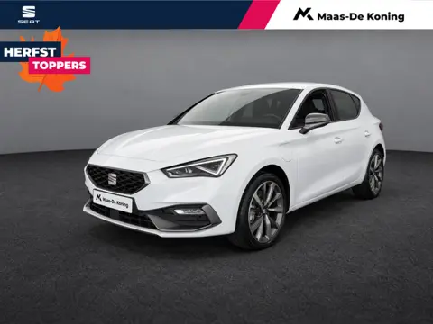 SEAT Leon FR Business 1.5 TSI eHybrid 150 kW / 204 PK Hatchb | 18 Inch | Matrix LED | Trekhaak | 500