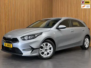 Kia Ceed 1.5 T-GDi DynamicLine|161PK|AUTOMAAT|CARPLAY|CAMERA|CRUISE|CLIMATE|STOEL-,STUURVERW.|NAVI|I