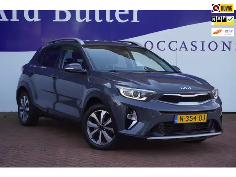 Kia Stonic 1.0 T-GDi MHEV DynamicPlusLine+Led+Ecc+Navigatie+Camera+cruise+Privacy-Glass = TOP ONDERH