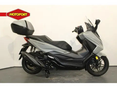Honda NSS 350 incl topkoffer &amp; SAB (bj 2025)