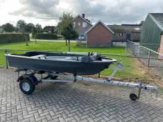 PLACOM BOOTJE LICHTE OPKNAPPER+GOEDE TRAILER zie omschrijving