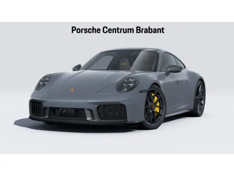 Porsche 911 Carrera 4 GTS