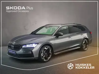 Skoda Superb Sportline Business 1.5 TSI PHEV 204pk DSG Automaat Trekhaak, Adaptive cruise control, E
