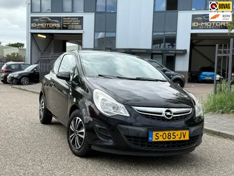Opel Corsa 1.2-16V Cosmo Nap APK zeer nette auto