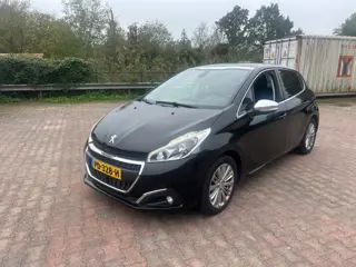 PEUGEOT 208 1.2 PURETECH ALLURE AUTOMAAT  PANA DAK  ECC  NAVI 