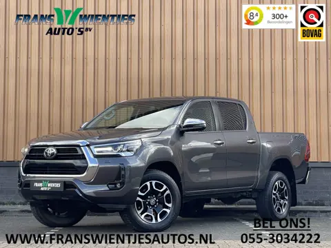 Toyota Hilux 2.8 D-4D Double Cab Executive | 2 Zits | Apple Carplay | DAB | Camera Achter | Led dagr
