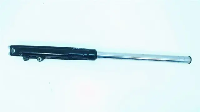 VOORPOOT LINKS COMPLEET Honda CB 900 1979 - 1983