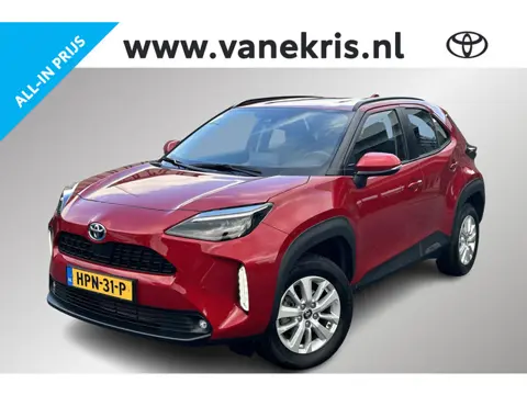 Toyota Yaris Cross 1.5 Hybrid Dynamic Limited, Trekhaak , HUD, Stuurverwarming, Stoelverwarming!!