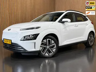 Hyundai Kona EV 64 kWh|FACELIFT MODEL|100% SOH|3-FASE|DIGITAL COCKPIT|CAMERA|CARPLAY|KRELL AUDIO|NAP