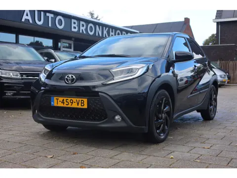 Toyota Aygo X 1.0 VVT-i MT CARPLAY | CAMERA | NL AUTO | 1e EIG!