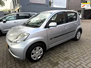 Daihatsu Sirion 2 1.0-12V Trend