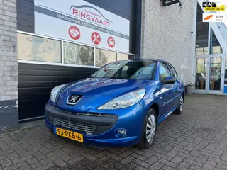 Peugeot 206 + 1.4 Millesim 200 Nette Auto Met 1 JAAR APK 2de eigenaar
