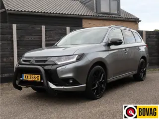 Mitsubishi Outlander 2.0 PHEV Executive Edition NL-auto | bullbar | 20 inch velgen