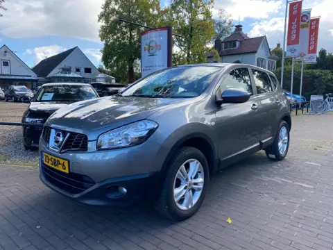 NISSAN QASHQAI 2.0 ACENTA / AUTOMAAT / CARPLAY / AIRCO-ECC / TREKHAAK / LMV 17 INCH
