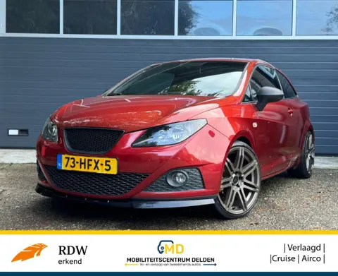 SEAT IBIZA 1.6-16V SPORTSTYLE / Cruise / Verlaagd / Navi /