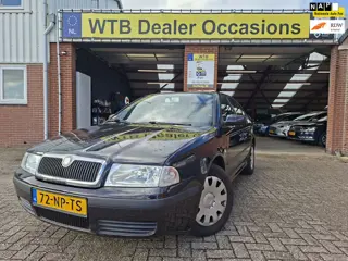 Skoda Octavia 1.6 Drive, NIEUWE APK Trekhaak, Airco,