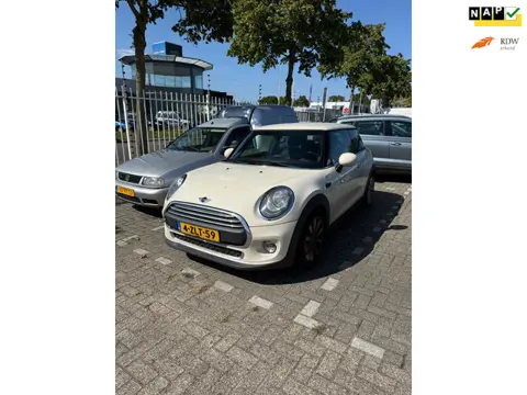 Mini 3-Deurs 1.2 One Business - motor schade - defecte motor!