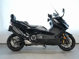 Yamaha T-MAX 560 TECH MAX (bj 2023)