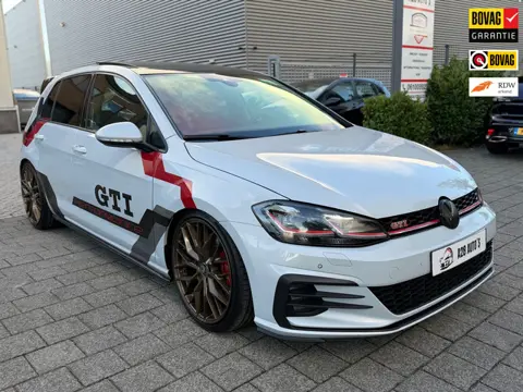 Volkswagen GOLF 2.0 TSI GTI Performance|Pano|Achteruitrij cam| Cruise contr