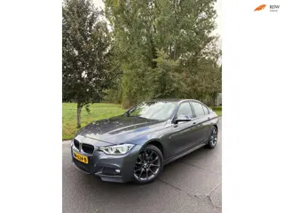 BMW 3-serie 318i Centennial High Executive|M pakket|Alcantara|Dealeronderhouden.