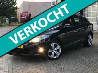 Renault Mégane Estate 1.4 TCe Dynamique PDC V+A/XENON/6BAK/RIJDT NIEUW/