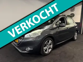 Peugeot 208 1.2 VTi Blue Lease Executive