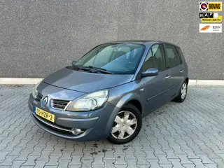 Renault Scénic 2.0-16V Business Line | DISTRIBUTIE VERNIEUWD | TREKHAAK | PANORAMA | CC | PDC | APK 