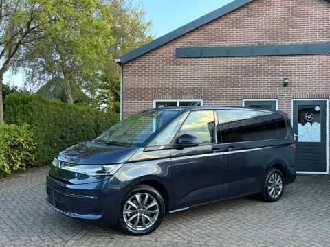 VOLKSWAGEN MULTIVAN 1.4 eHybrid L2 VERKOCHT! zie onze andere multivan!