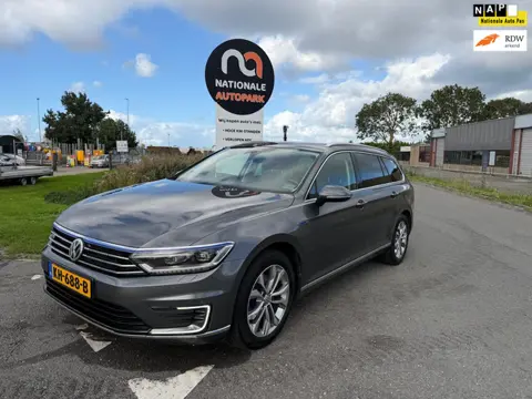 Volkswagen Passat Variant | 2016 | 1.4 TSI GTE Highline | Automaat | Plug-in Hybride | Pano | NAP | 