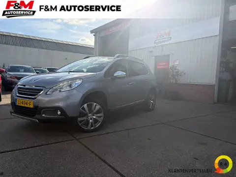 Peugeot 2008 1.2 PureTech Allure Clima, cruise, pano, trekhaak, pdc achter