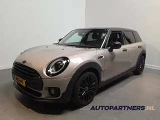 MINI Clubman 1.5 Cooper MINI Yours - Apple Carplay/Android Auto - Stoelverwarming - Sfeerverlichting