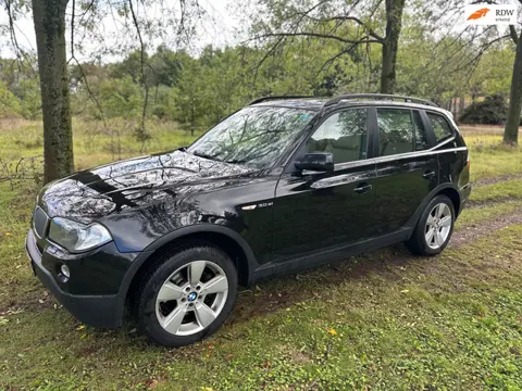 BMW X3 3.0si APK 16-03-2027 Koppakking defect