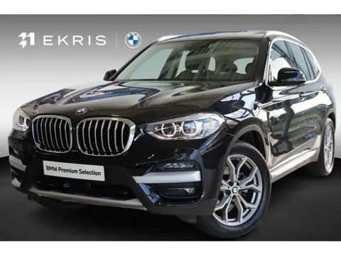 BMW X3 xDrive20i High Executive | Comfort Access | verwarmde voorstoelen | Head-Up Display | Glazen 