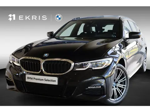 BMW 3-serie Touring 320e xDrive Business Edition Plus | Stuurwielrand Verwarmd | Trekhaak | Voorstoe