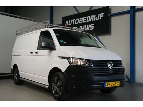 Volkswagen Transporter 2.0 TDI L1H1 26 - N.A.P. Airco, Cruise, Imperiaal, Carplay, PDC.