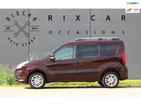 Fiat Doblò 1.4 Emotion 7p. Airco AllSeason 2x Schuifdeuren PDC