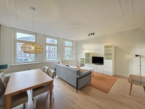 Woning aan de Samuel Mullerplein te Rotterdam