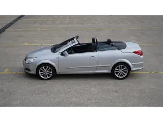 Opel Astra TwinTop 1.6 Temptation Cabriolet