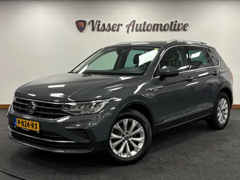 Volkswagen Tiguan 1.5 TSI Life Business*Automaat*Stoelverwarming*Camera*PDC*Navi*Cruise-Control*