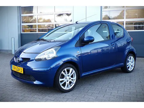 Toyota Aygo 1.0-12V +