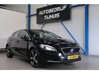 Volvo V40 2.0 T3 Nordic+ > SCHADE <